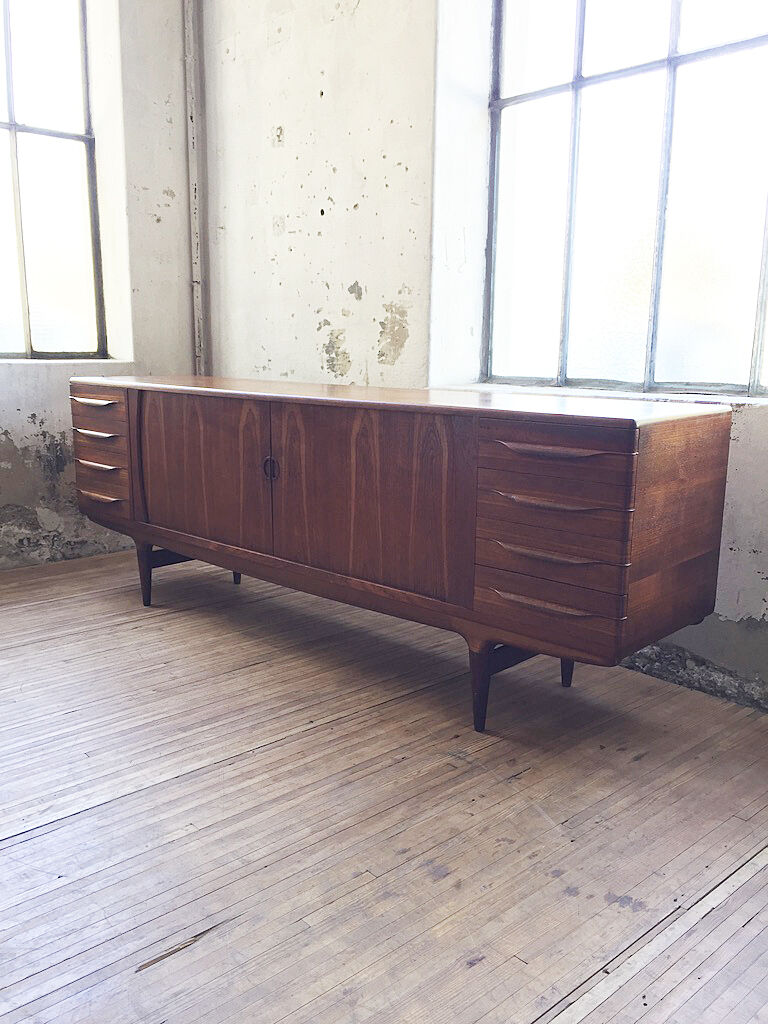 Sideboard Johannes Andersen U15 rosewood