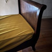 Lit bateau style Empire — Acajou massif