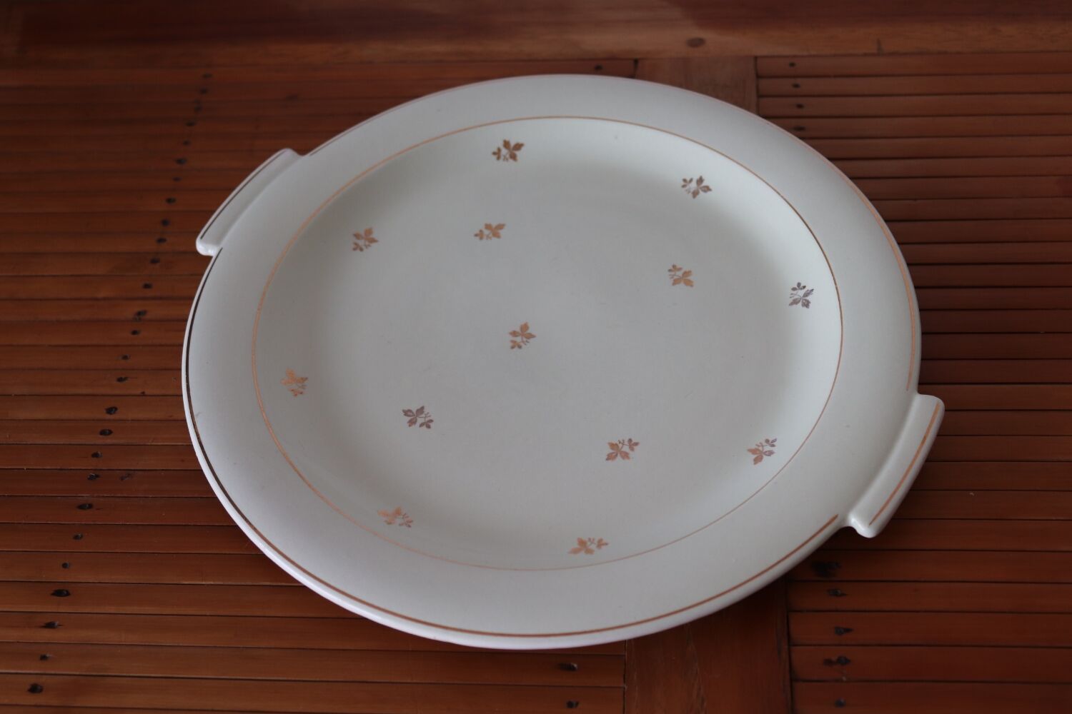 Mint green saline serving dish