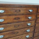Armoire d'apothicaire vintage en chêne français, années 1950