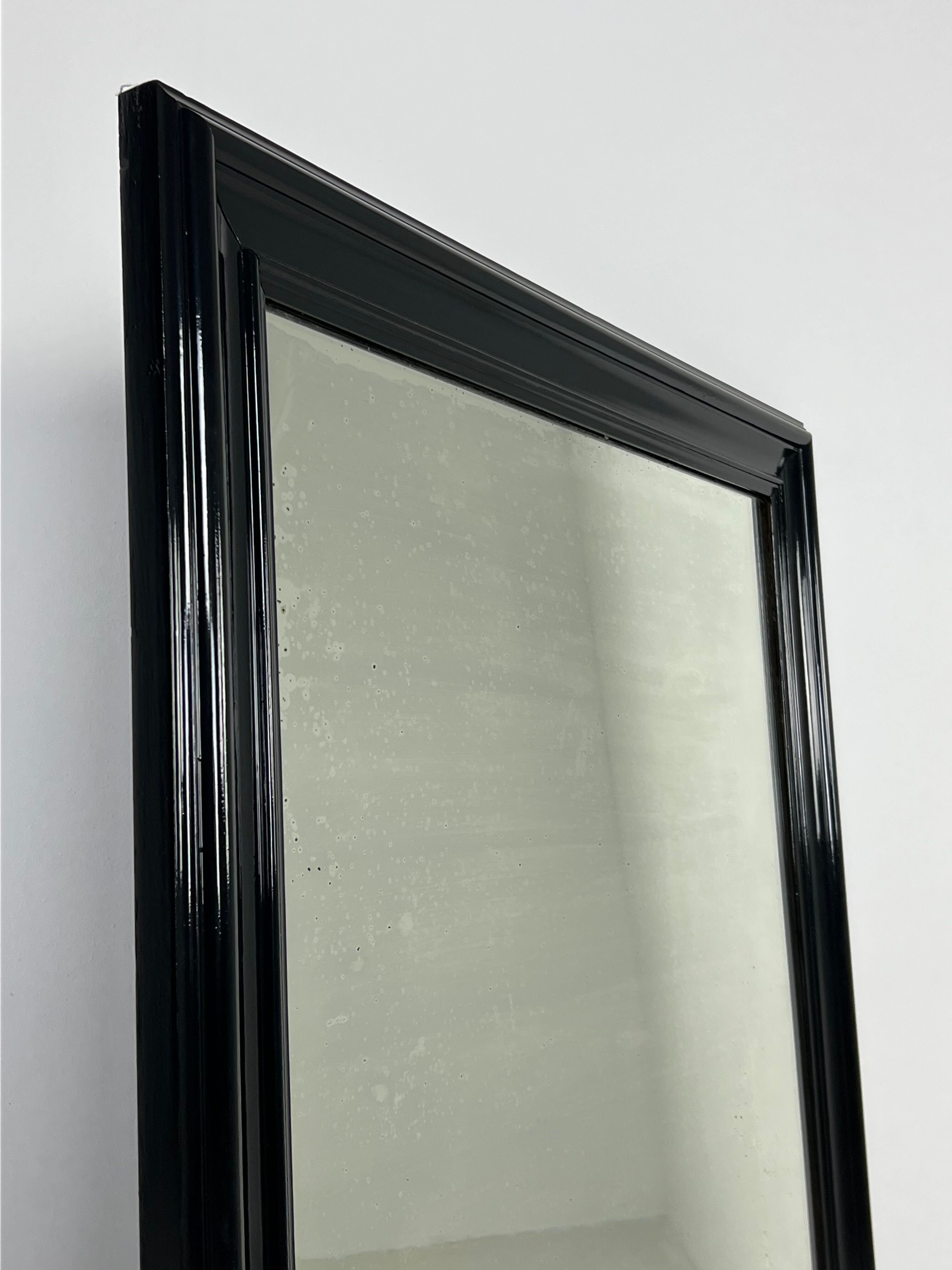 Mirror black French