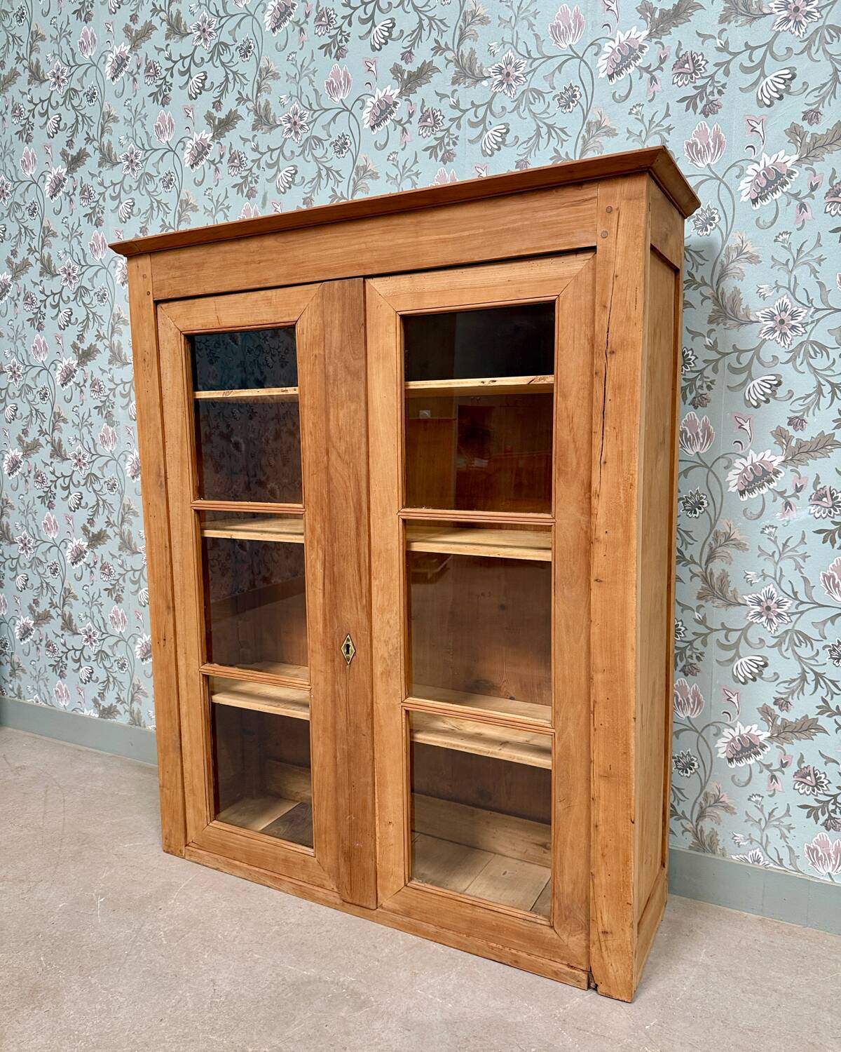 Renovated old display case
