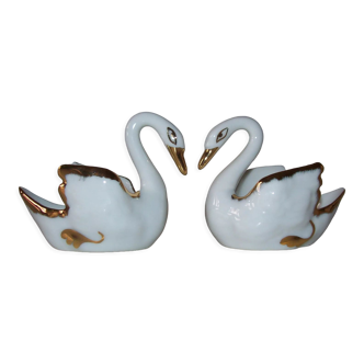 Swans salt and pepper