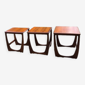 Set de trois tables gigognes vintage teck