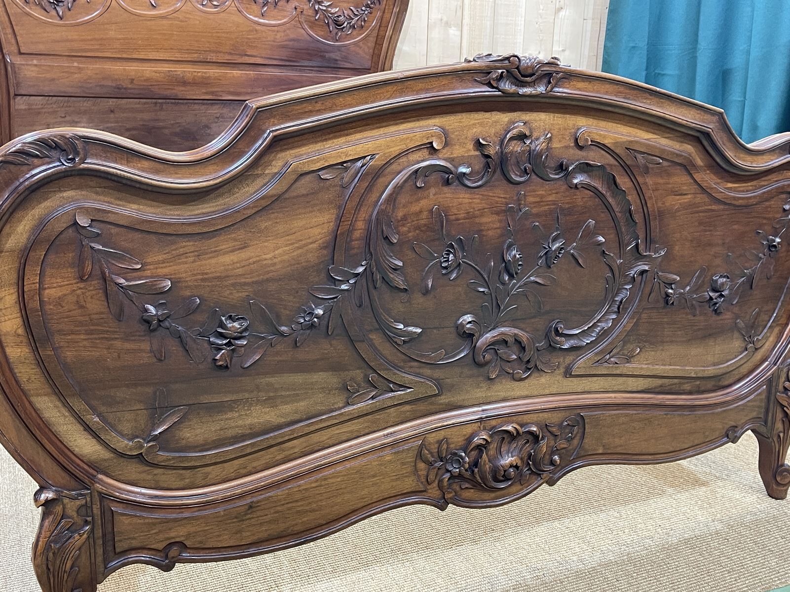 Louis XV style bed in walnut from the 1900s