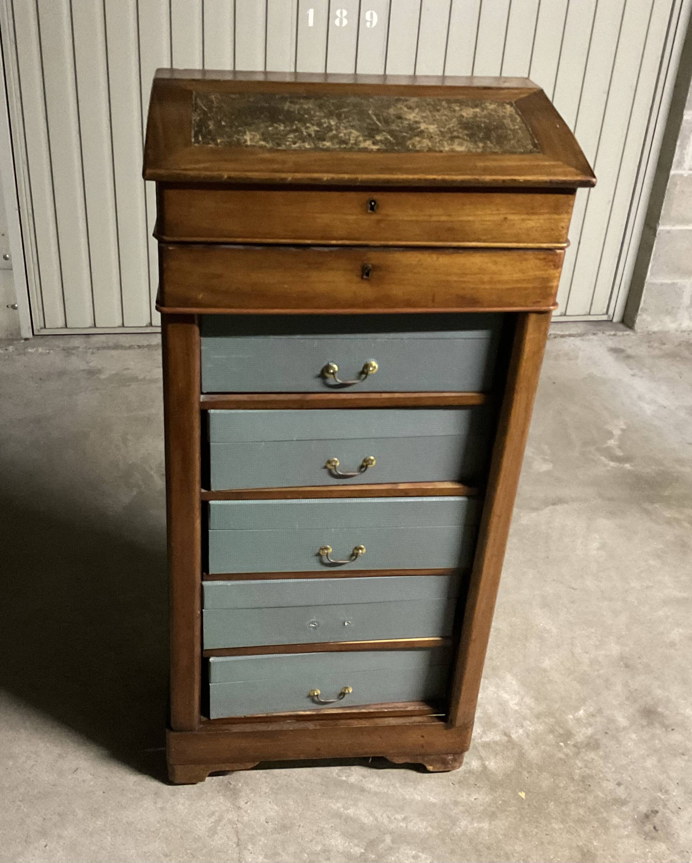 Notary desk, 19th century Restoration period.