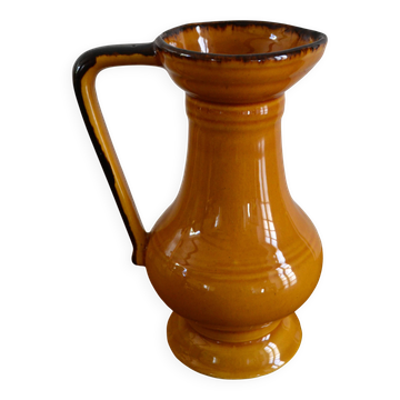 Enamelled Provençal jug
