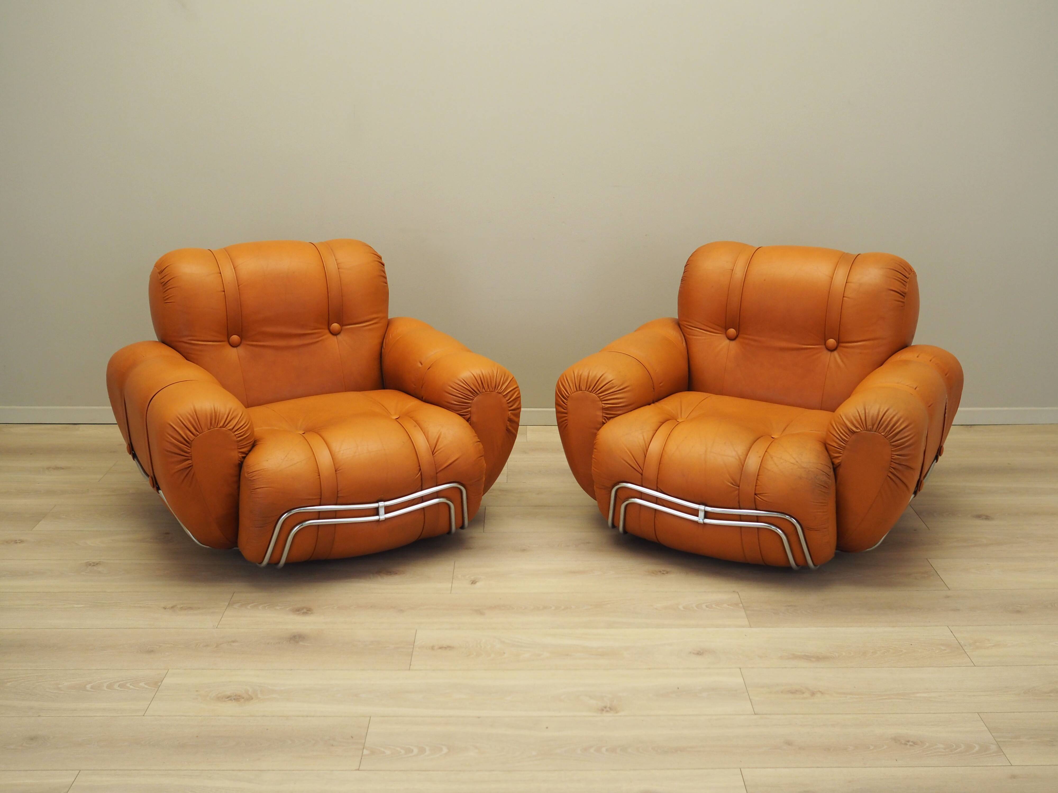 Set of orange armchairs, Space Age design, 1960s, production: Italy