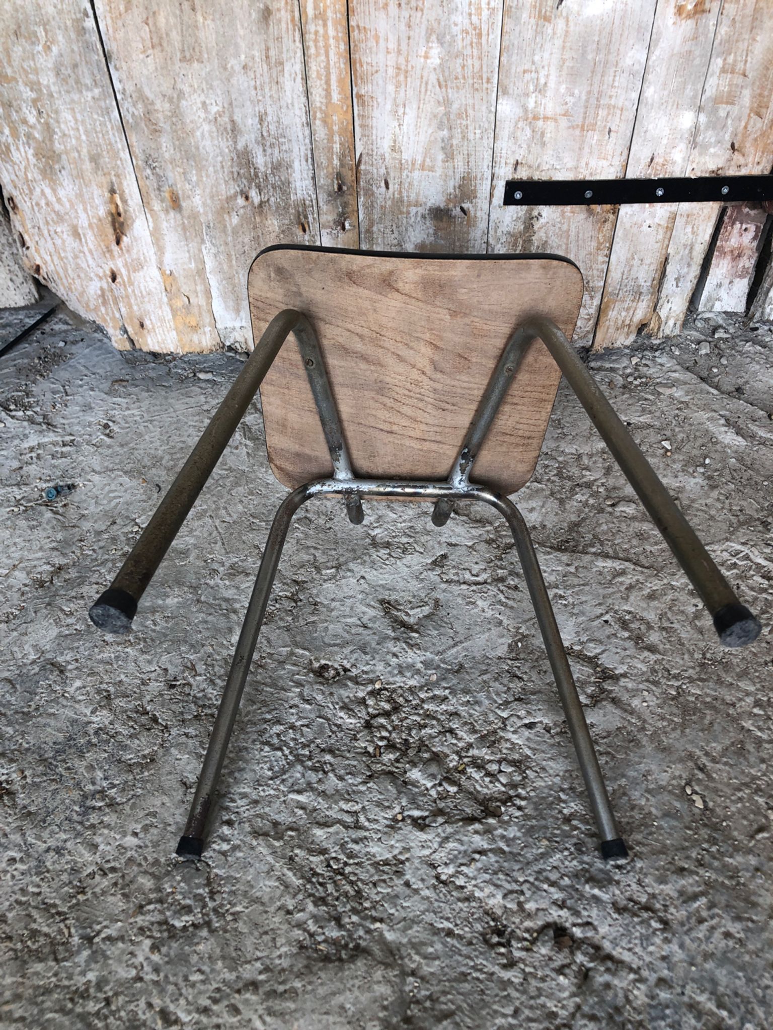 Series of 4 Formica Chairs Wood Legs Metal Chrome Vintage #A243