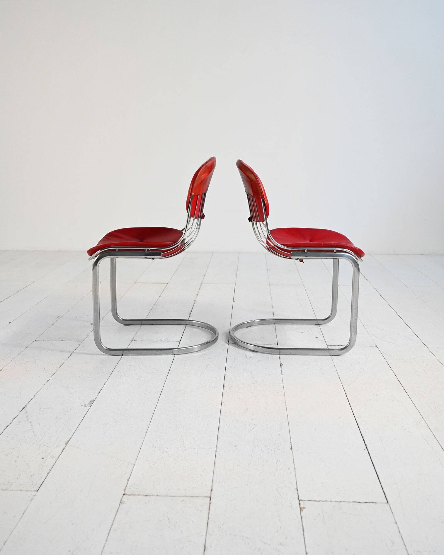 Cantilever chairs in Rinaldi style Italy 1970s