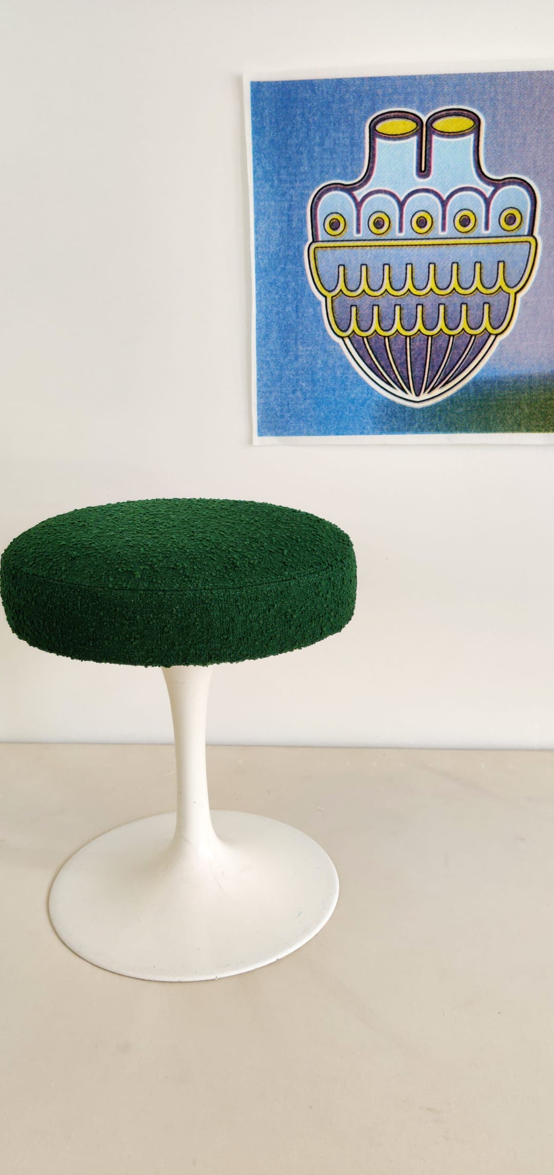 "Tulip" stool by Eero Saarinen