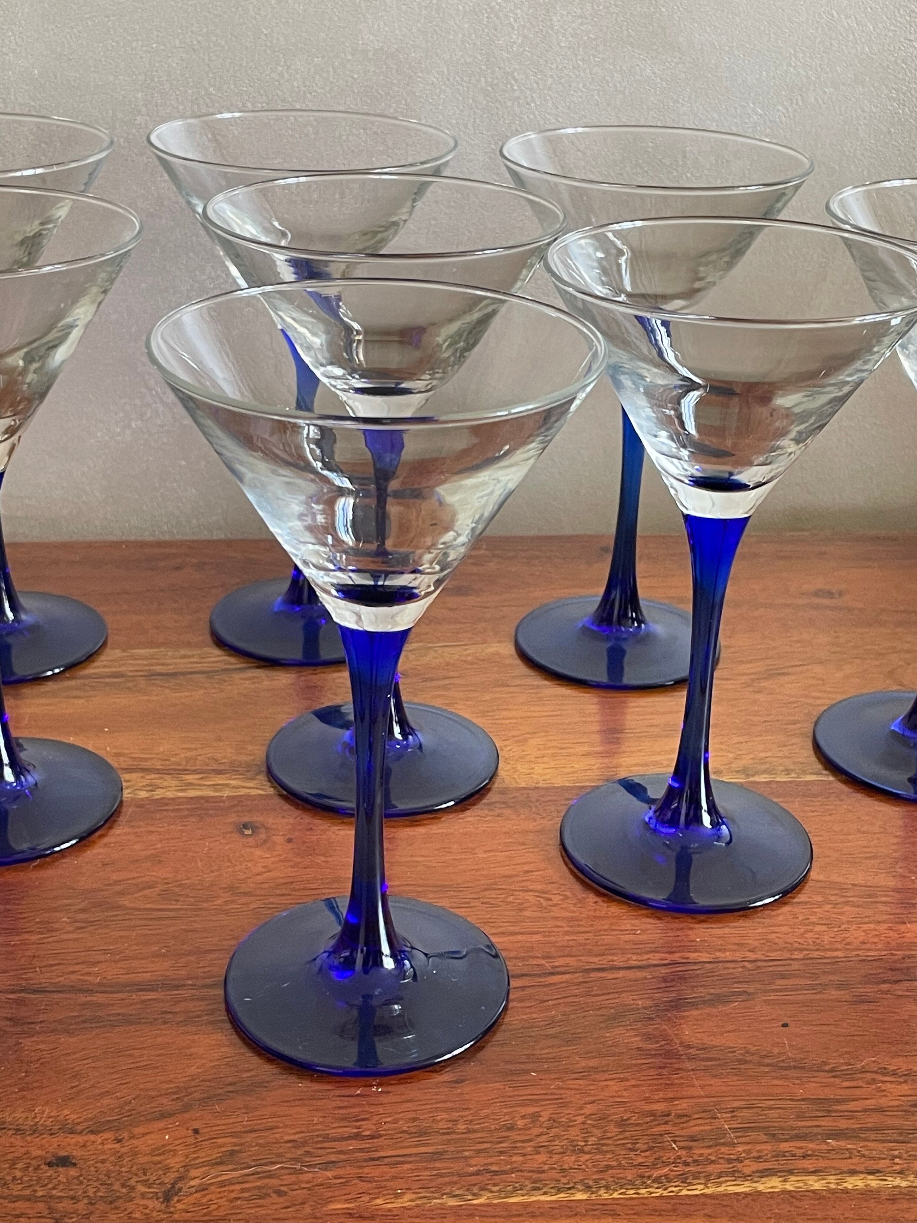8 verres à pieds fin à cocktail Luminarc