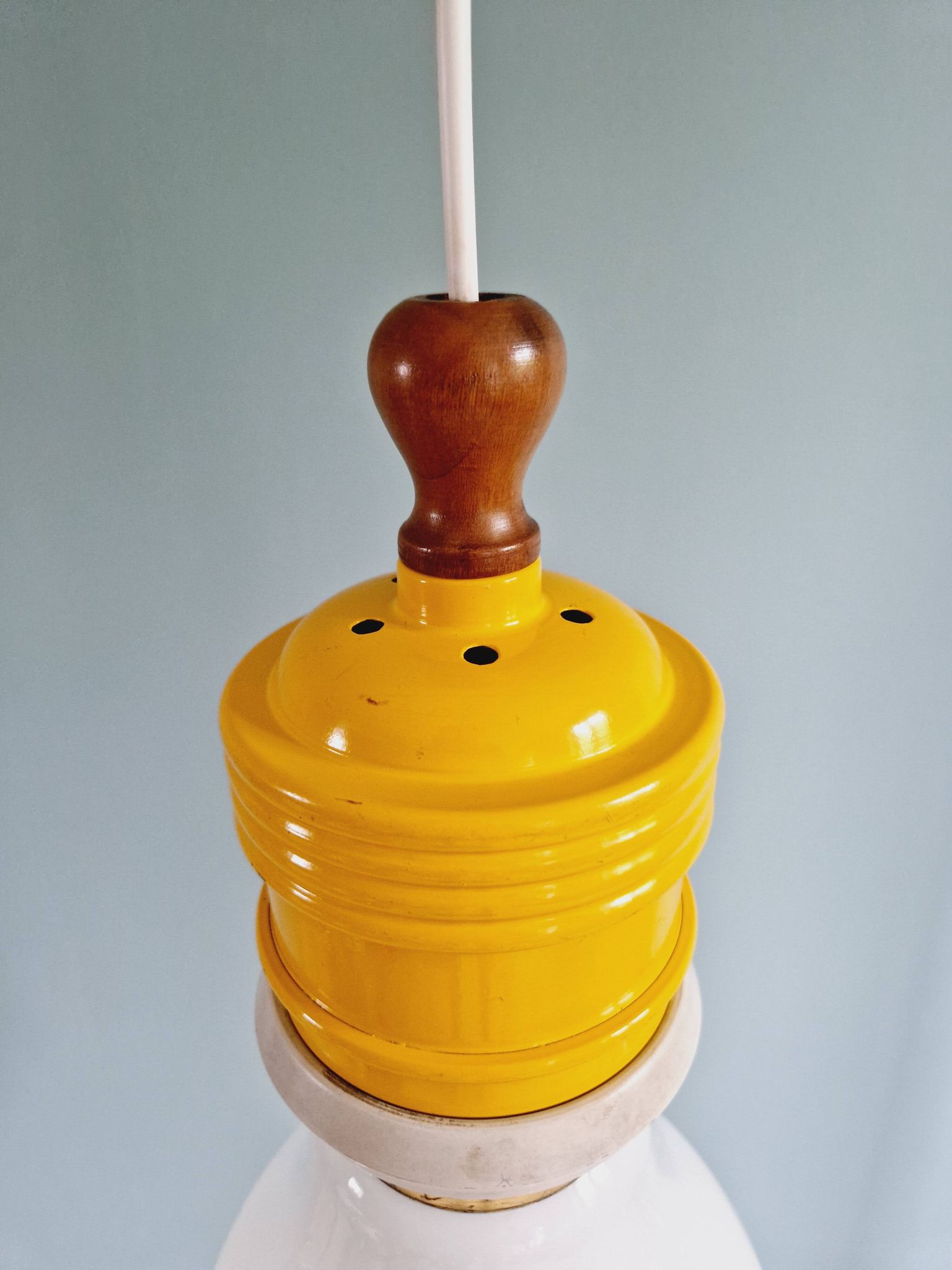 Opaline bulb pendant light, Metalarte, 1980s