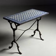 Table d'appoint en mosaïque et fonte