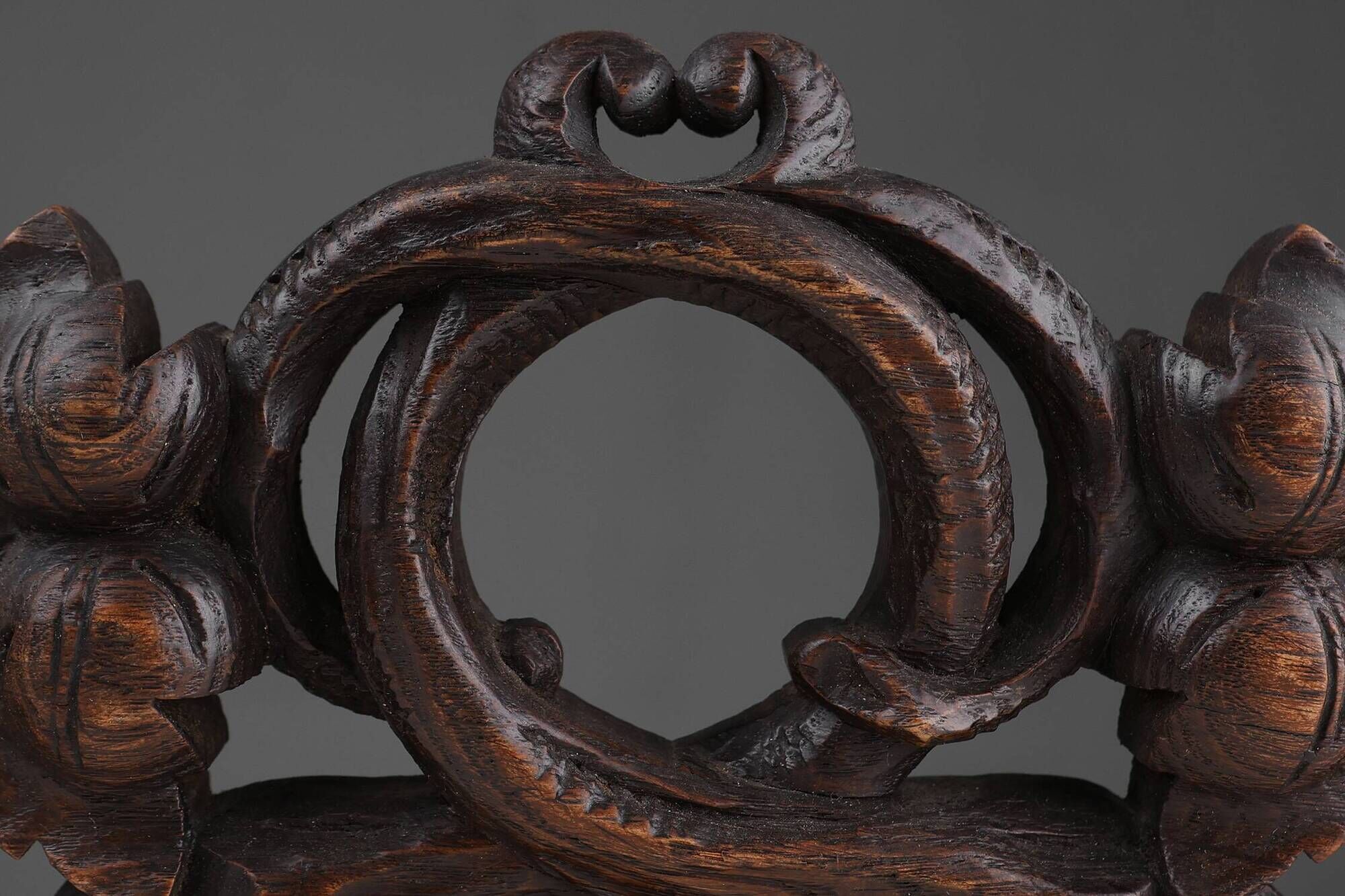 Oak pediment with hand-carved oak leaves around a wreath, France ca. 1850