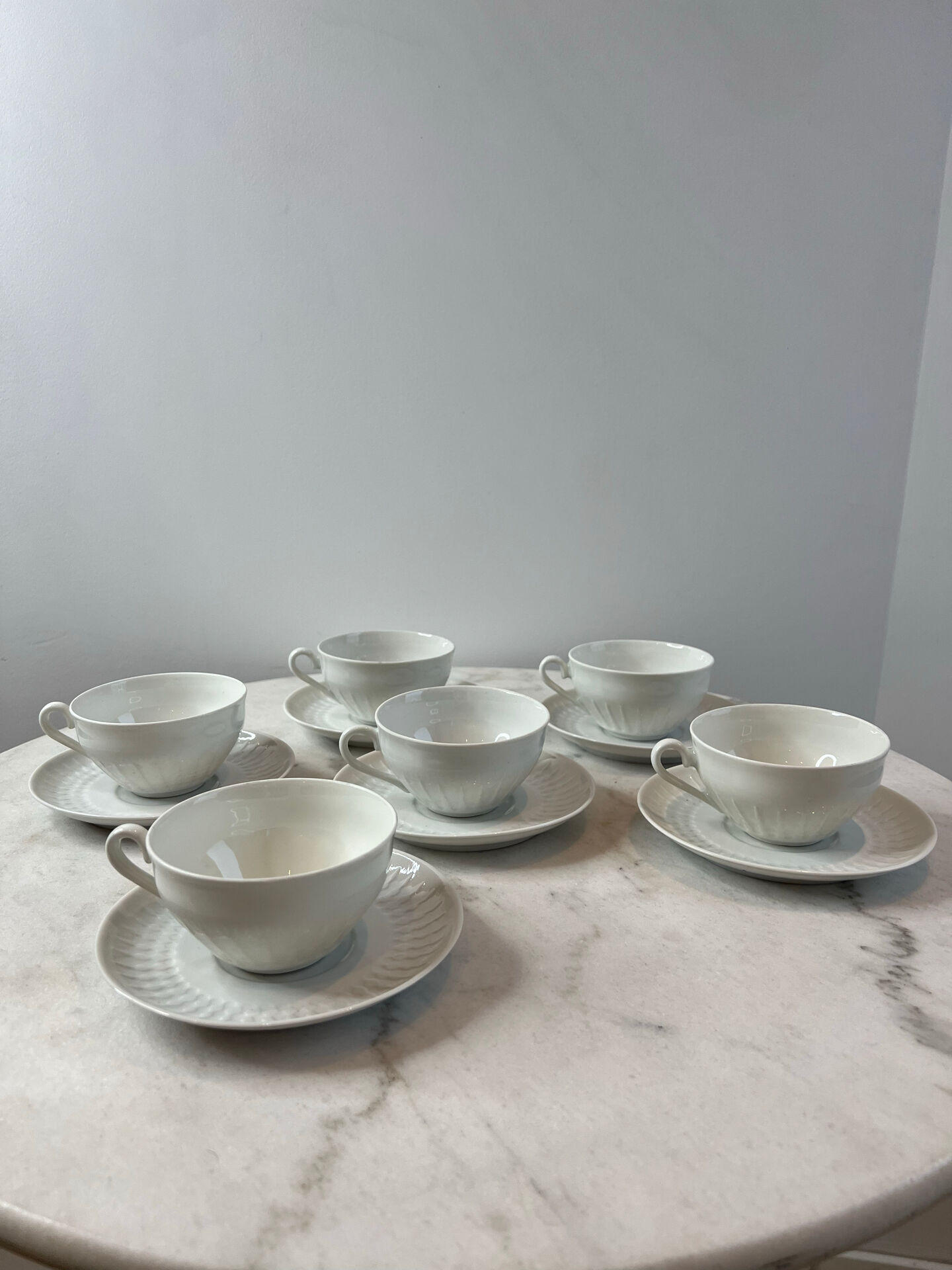 Set of 6 porcelain cups and saucers F. Chauvigny
