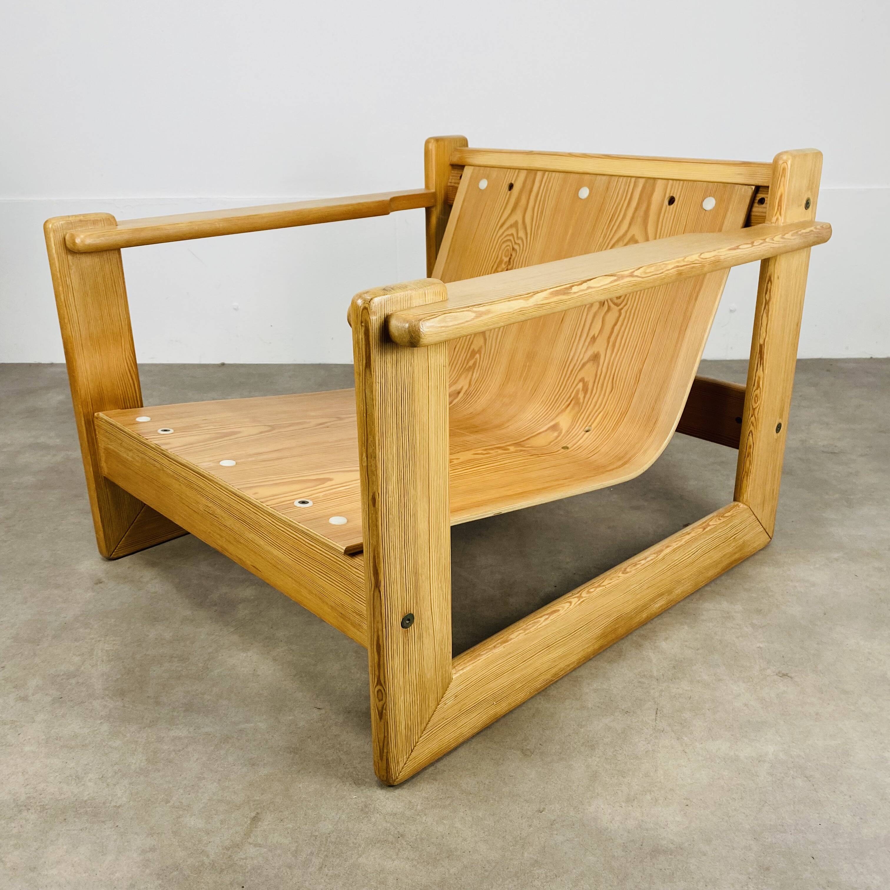 Armchair pine 70s chalet style