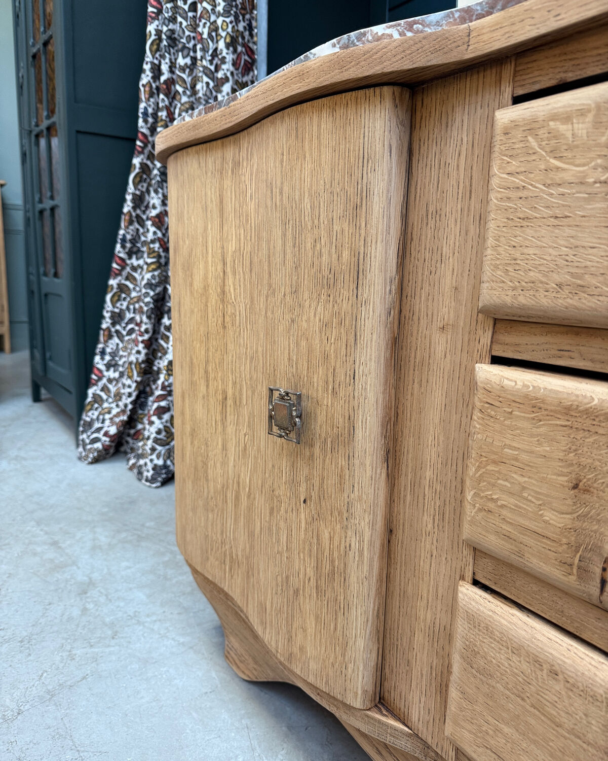 Art Deco dressing table (renovated)