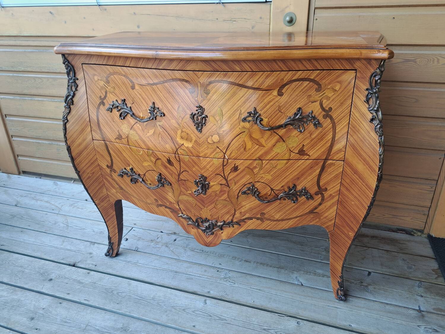 Louis XV chest of drawers