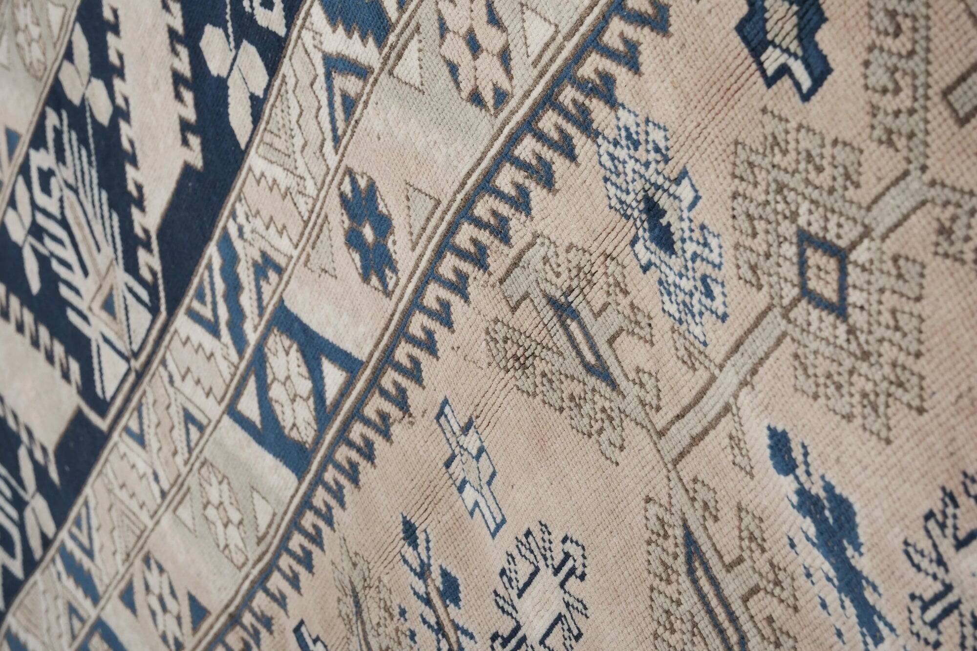 Vintage Turkish Oushak rug 302x393 cm
