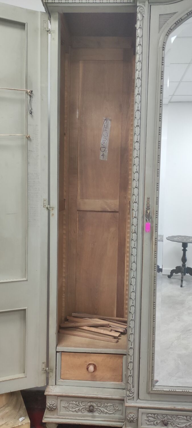 Wardrobe 3 doors, 3 drawers Louis XVI style patinated