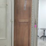 Armoire 3 portes, 3 tiroirs de style Louis XVI patiné