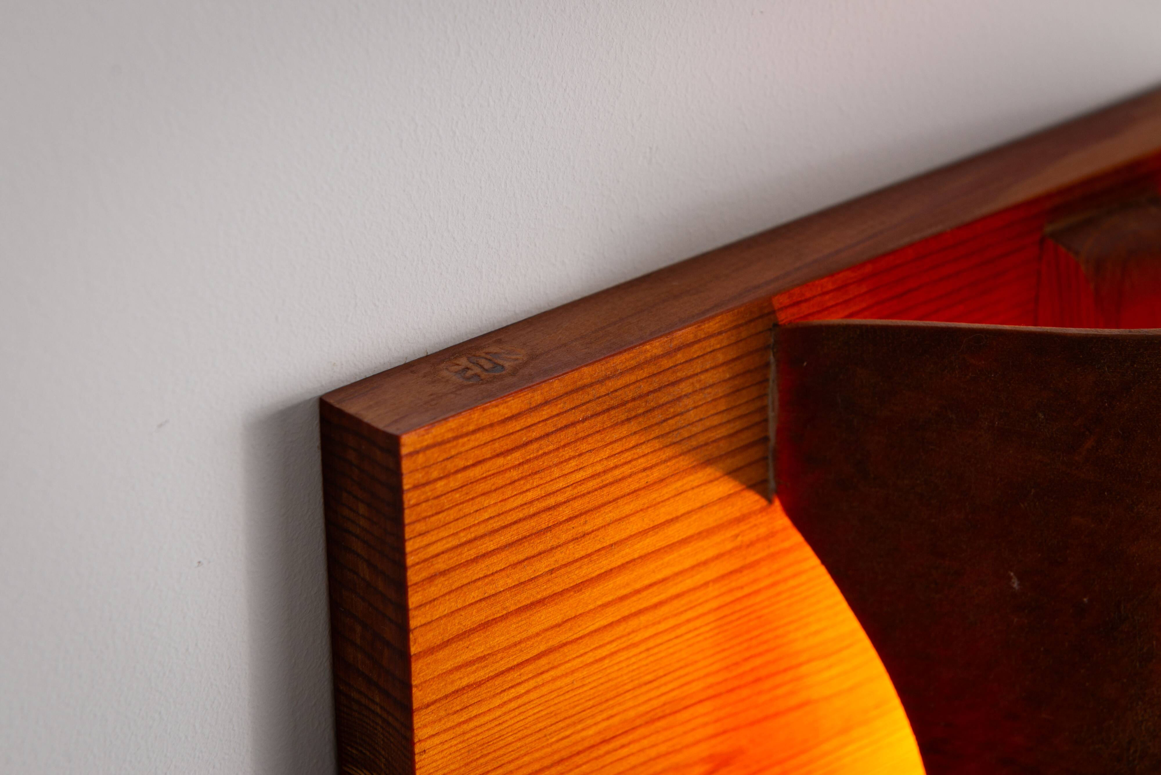 Rectangular pinewood wall lamp with bur wood veneer shades