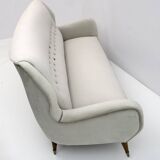 Canapé en velours moderne du milieu du siècle attribué à Gio Ponti pour ISA, années 1950