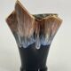 Vase en céramique vintage en forme de flamme
