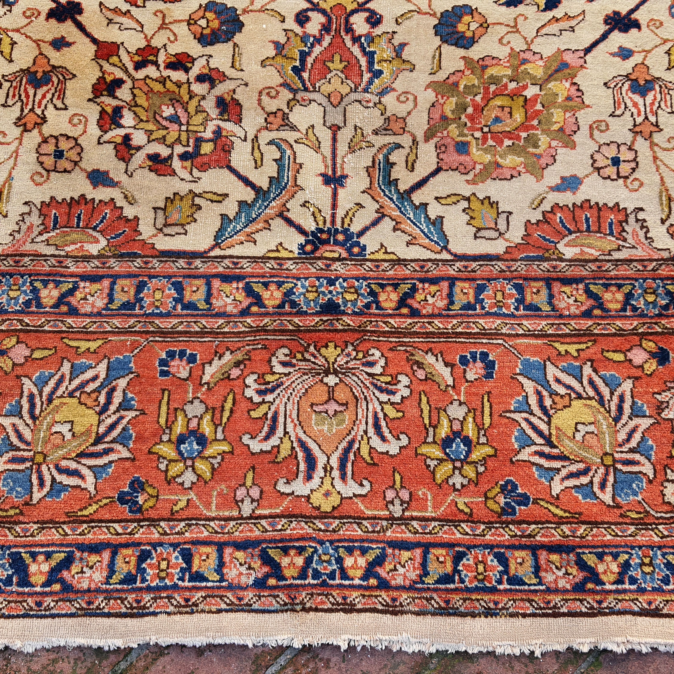 Tabriz iran carpet 383 x 284 cm handmade wool