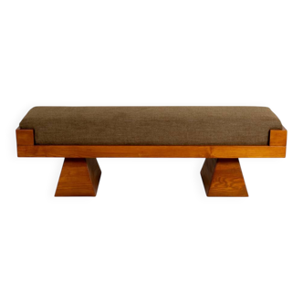 Bench in ash and green mohair velvet. Contemporary.