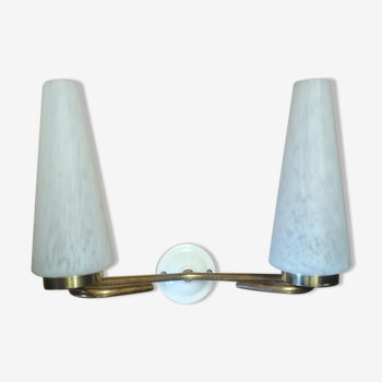 Applique murale double en laiton, porcelaine et verre moucheté 1950