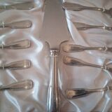 Cake cutlery