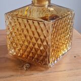 Carafe or amber glass bottle