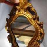 Miroir vintage doré en bois fabriqué en Italie