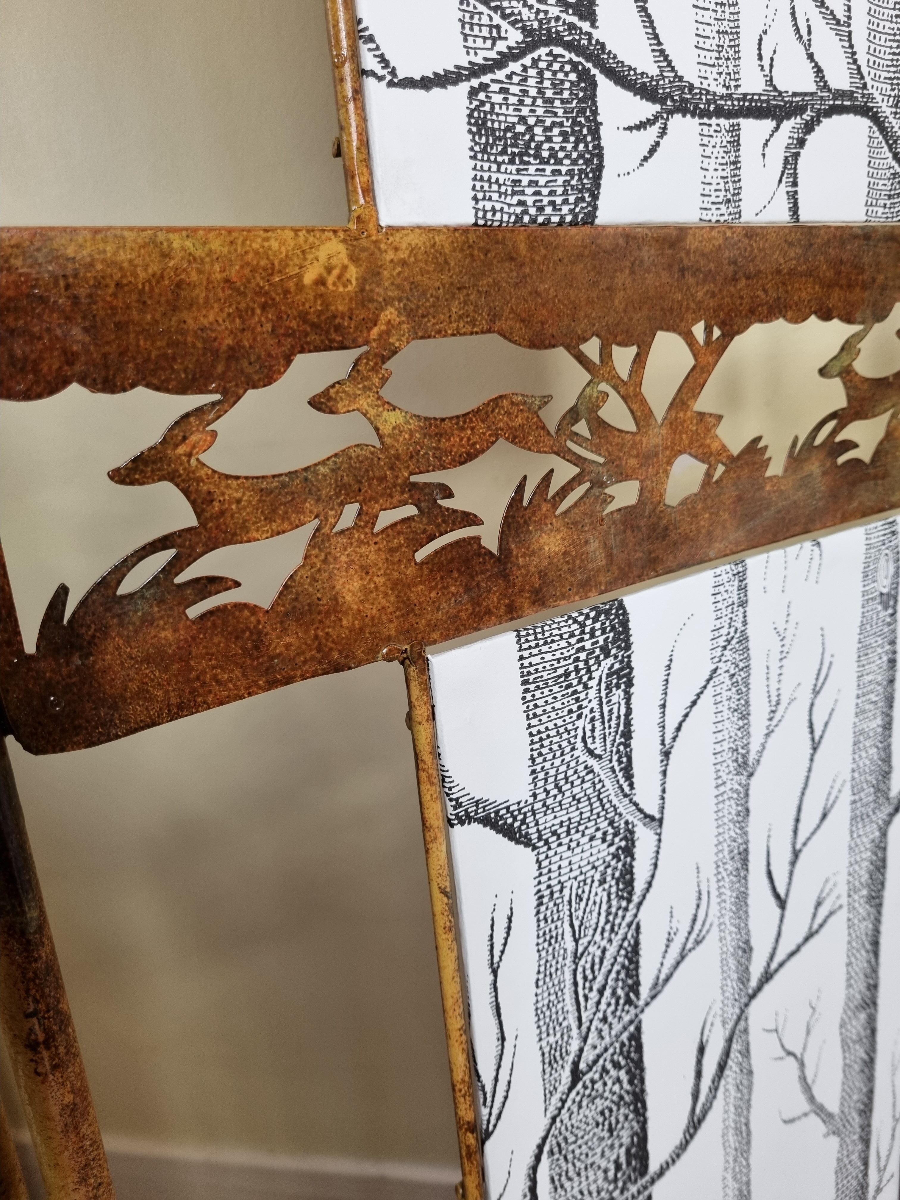 Old restyled metal screen, 3 shutters, 170 cm