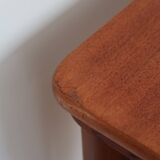 Scandinavian stretch teak table