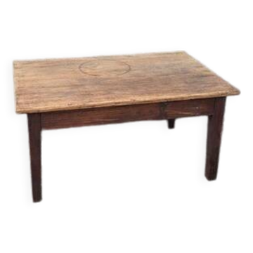 Table de ferme basse