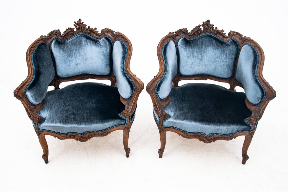 French antique armchairs from around 1890. After renovation.