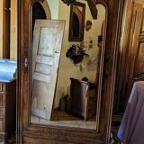 Bonnetière with mirror