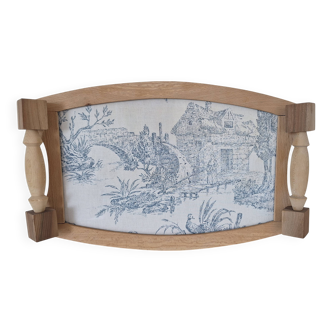 Wooden tray and blue toile de Jouy