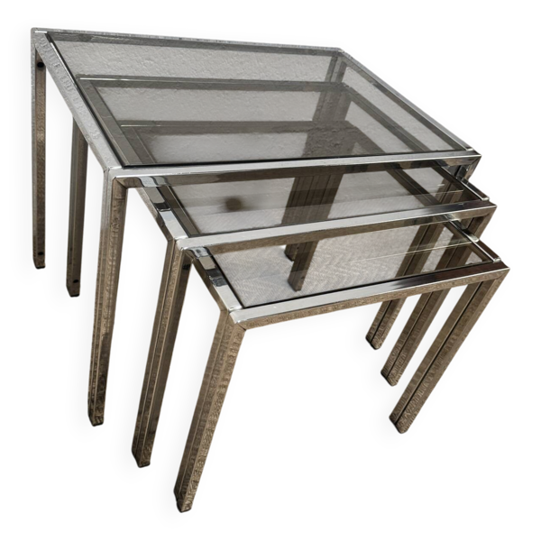 Série de 3 tables gigognes vintage – Métal chromé & verre fumé