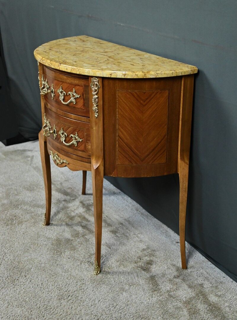 Small demi-lune jump commode in marquetry, transitional style between Louis XV and Louis XVI – early 20th century.