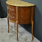 Small demi-lune jump commode in marquetry, transitional style between Louis XV and Louis XVI – early 20th century.