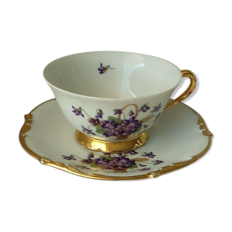 Tasse a chocolat  dejeuner en porcelaine de limoges decor aux violettes