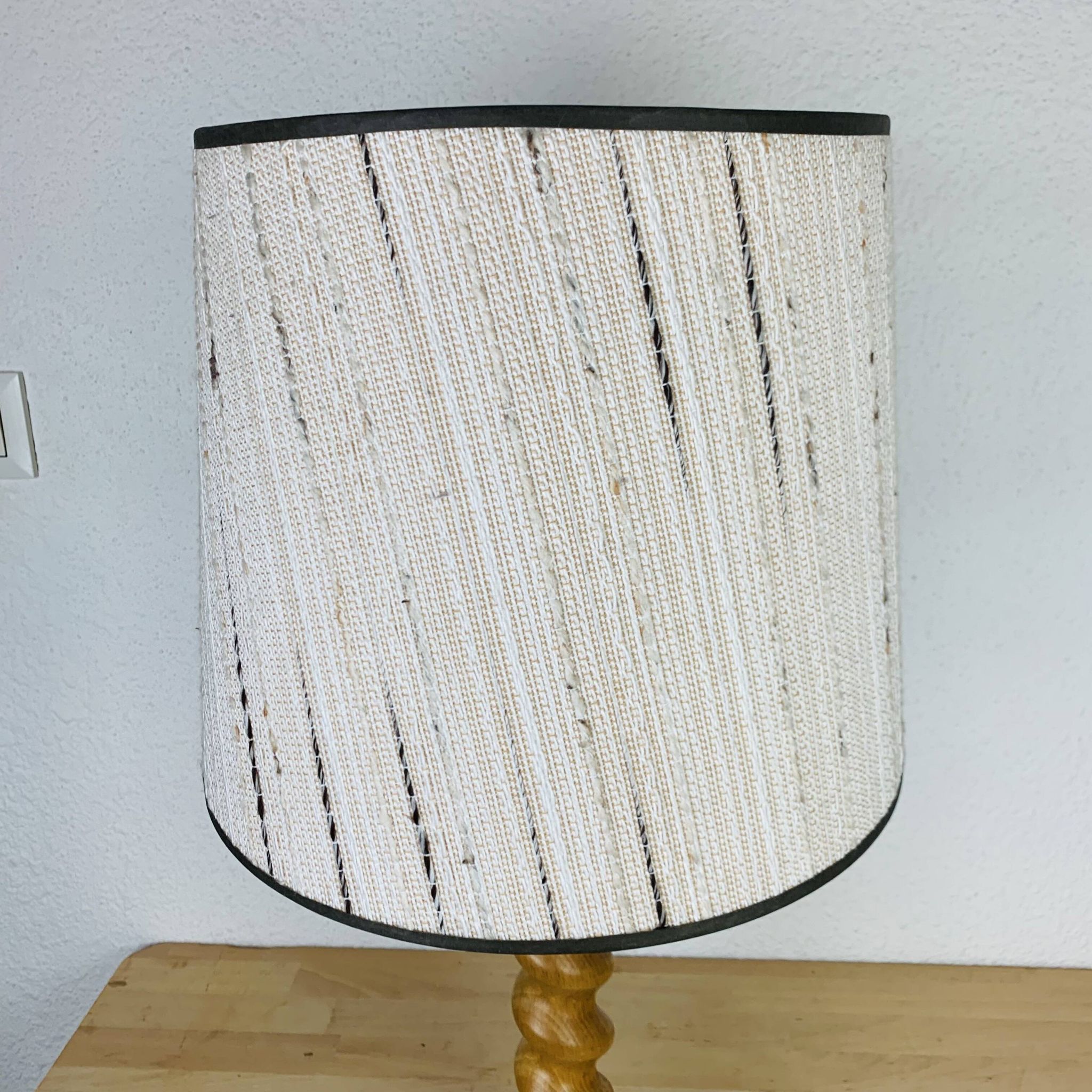 Turned wood lamp from the 70s