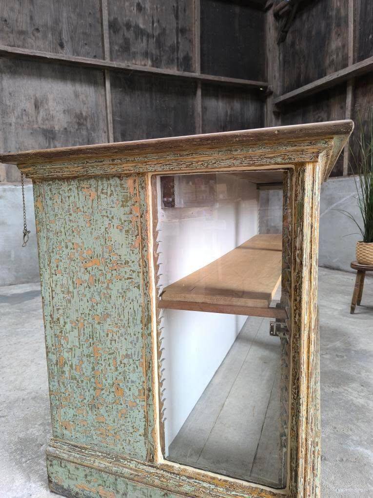 Comptoir vitré meuble de metier