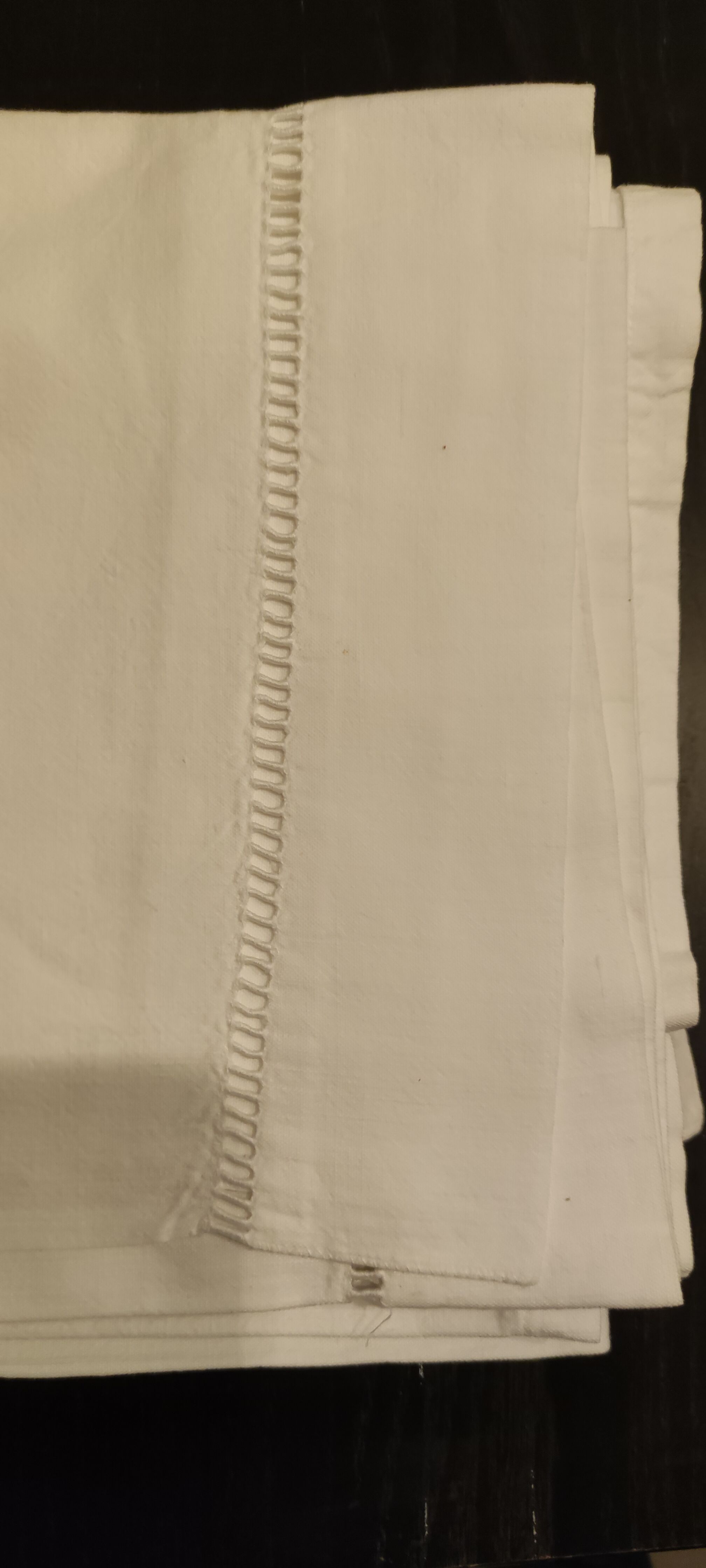 Old white sheet 200*280cm