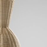 Manon rattan column