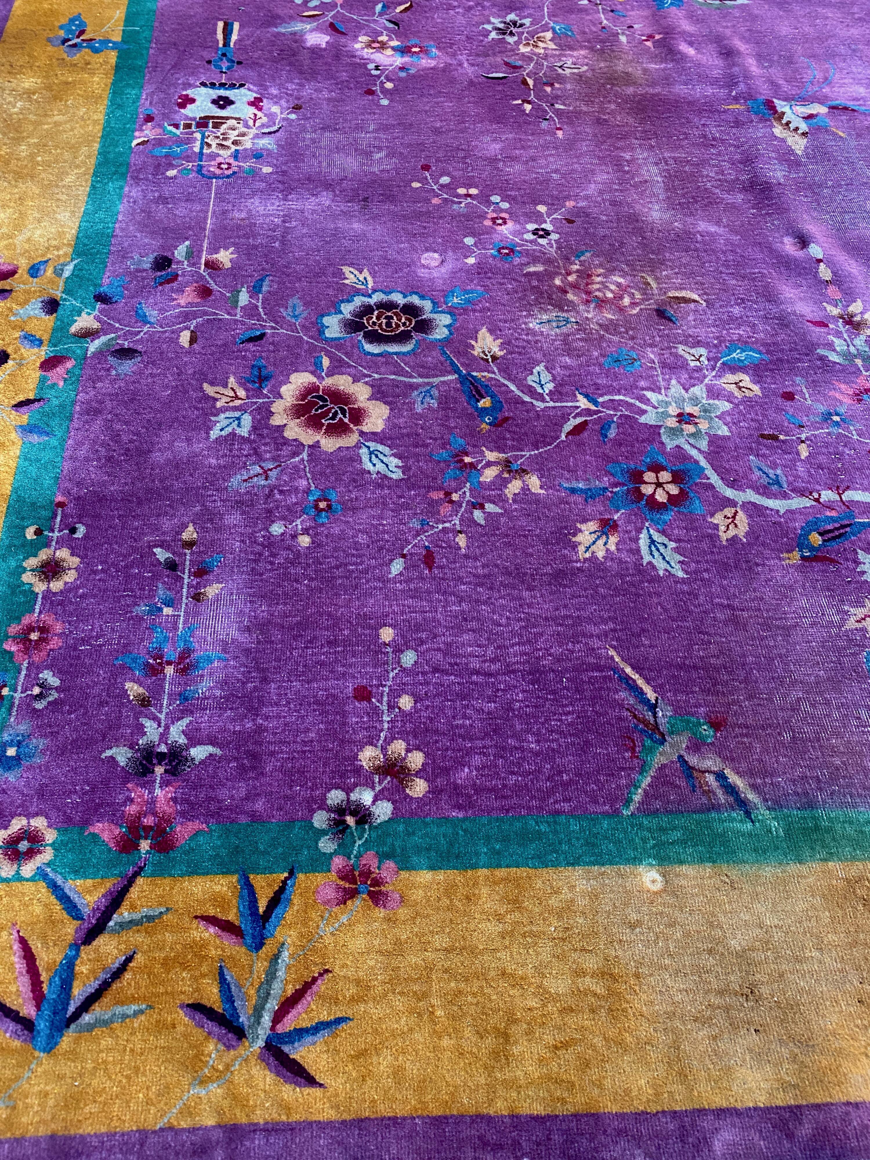 Chinese carpet in pure wool. Old 1920 . 272cm x 342cm